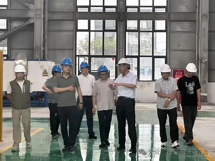 合作交流 | 无锡润和叶片制造有限公司一行莅临我司考察交流